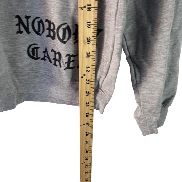 Cold Crush Women's Size XL Shhh..Nobody Cares Graphic Streetwear Sweater - Picture 7 of 7